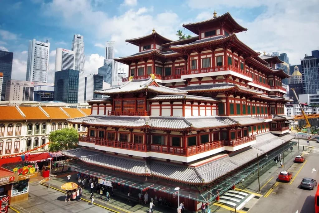 Singapore's Chinatown, on the day-one walking tour