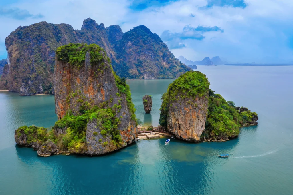 James bond island