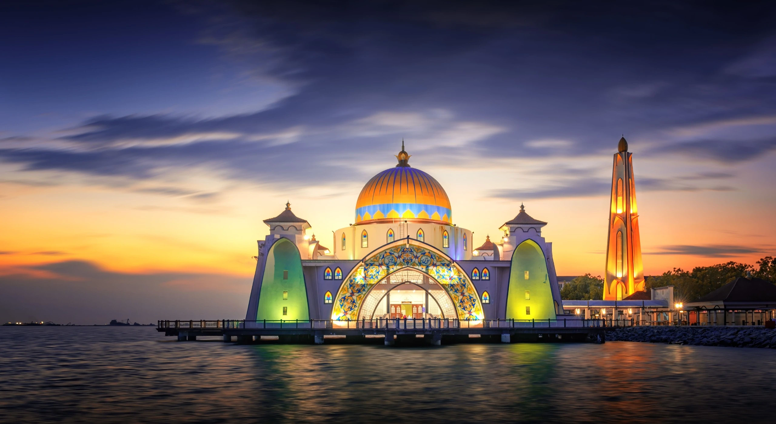 Beautiful mosques in Malaysia